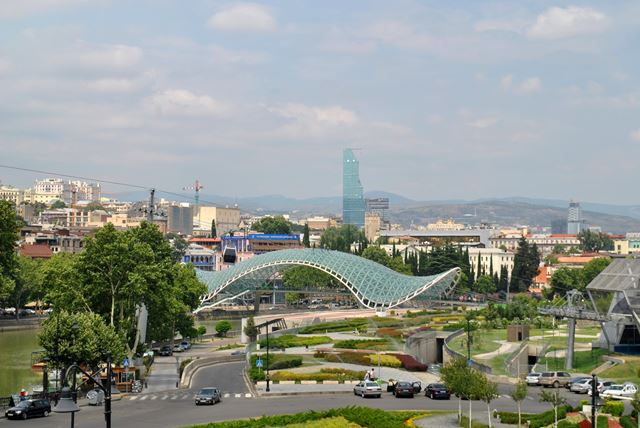 Тбилиси. Мост Мира.