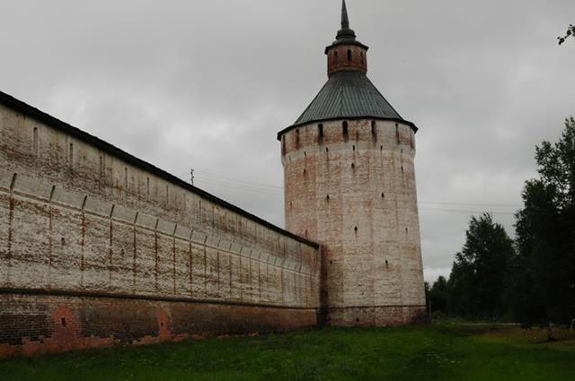 Кириллово-Белозерский монастырь