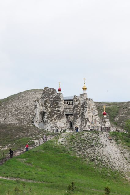 пещерный храм в костомарово