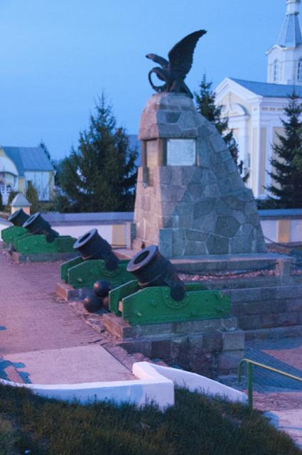 Памятник русским воинам 1812 Кобрин