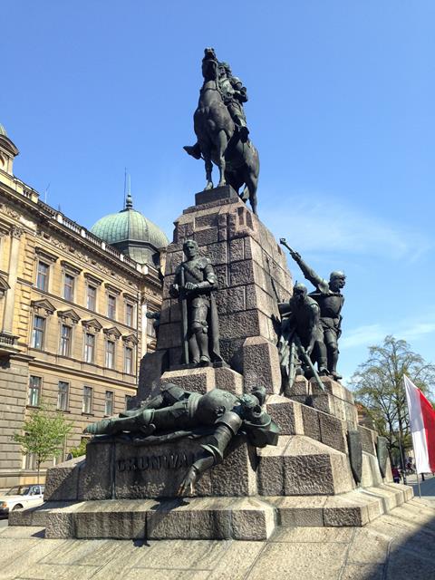 Краков. Памятник королю Владиславу Ягелло